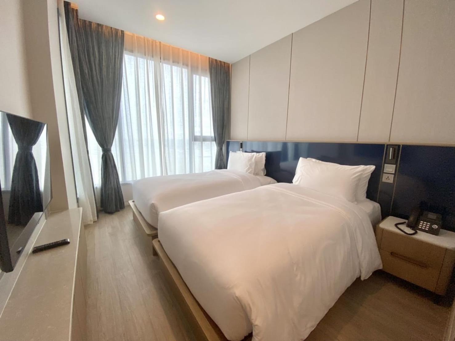 S Sriracha Hotel & Residence Си Рача Екстериор снимка