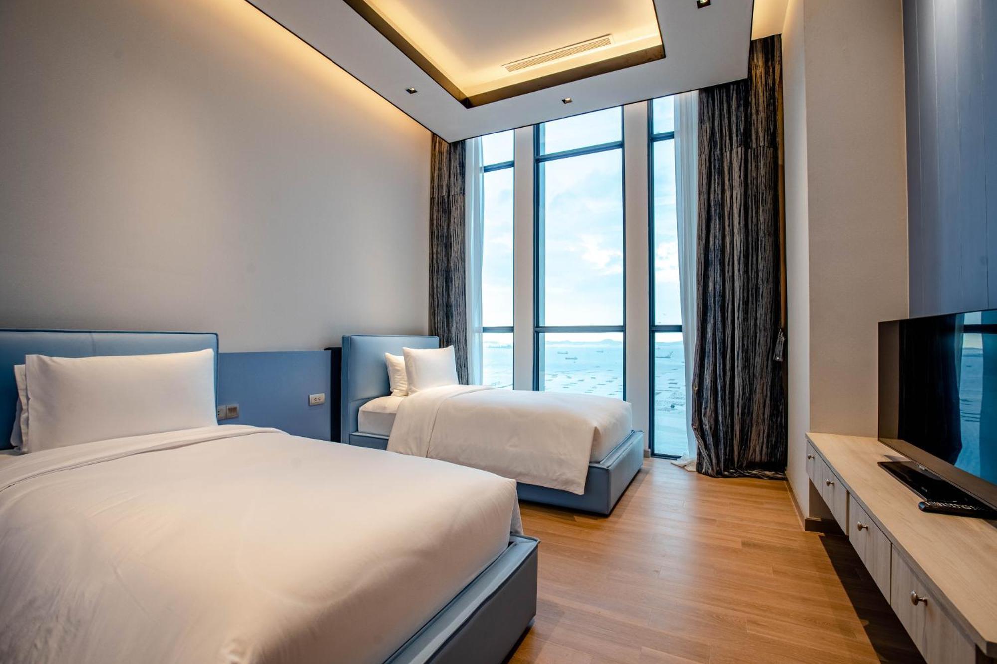 S Sriracha Hotel & Residence Си Рача Екстериор снимка