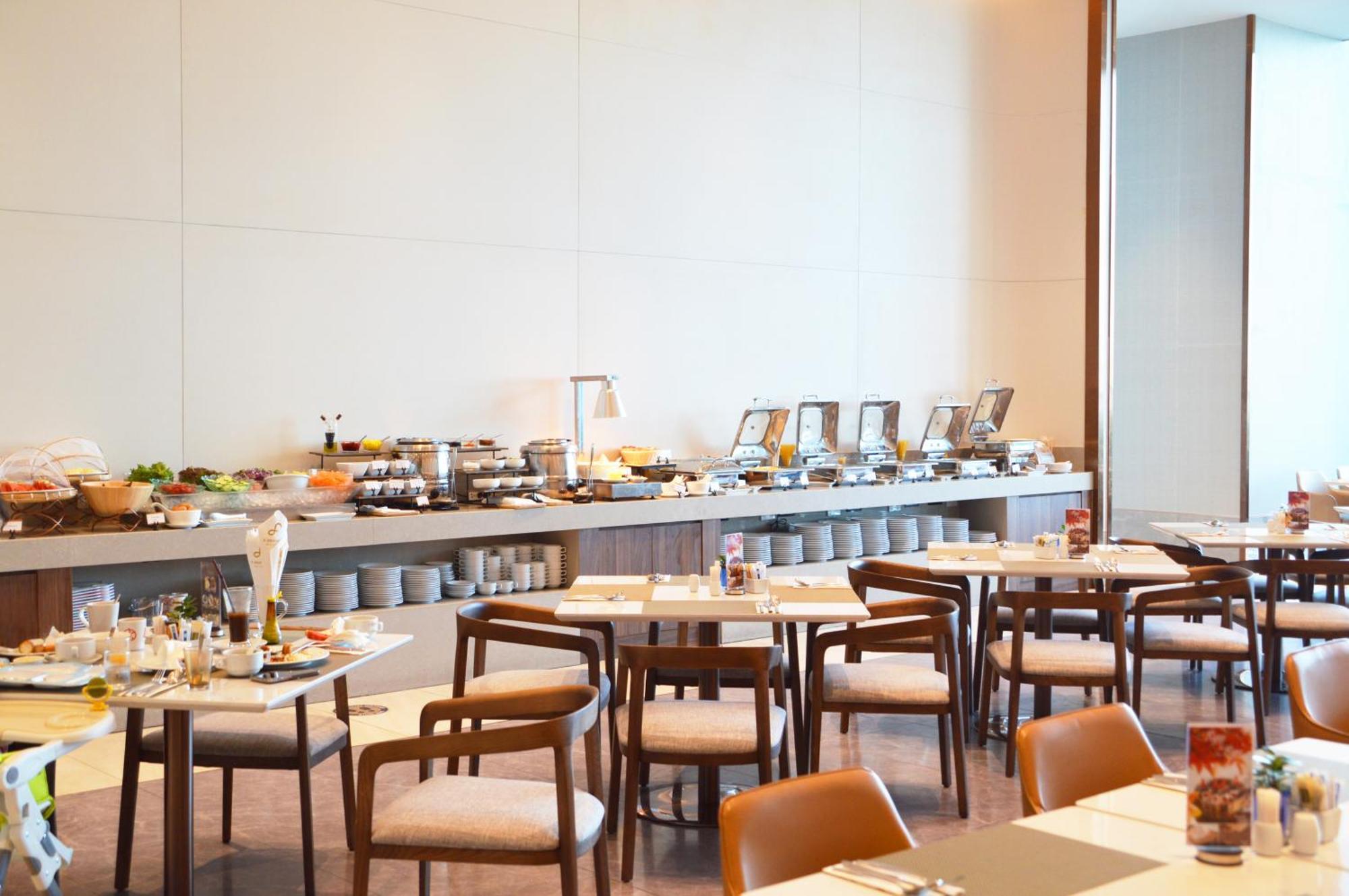 S Sriracha Hotel & Residence Си Рача Екстериор снимка